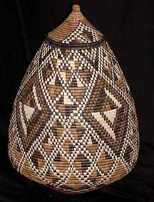 Museum Quality African Zulu Art Basket (403a13)