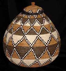Museum Quality African Zulu Art Basket (403a22)