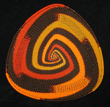 African Zulu Telephone Wire Basket Triangle Plate - Autumn Leaves