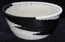 Small African Zulu Telephone Wire Basket/Bowl - Bold Black White