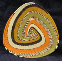 African Zulu Telephone Wire Basket Triangle Plate - Prairie Grasses
