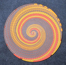 Medium African Zulu Telephone Wire Basket/Plate - Autumn Leaves