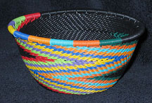 Small African Zulu Telephone Wire Basket Bowl - Reverse Swirl